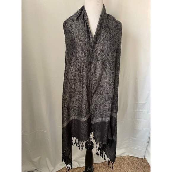 Jacelyn Smith Accessories - Jacelyn Smith Black/Gray Paisley Pattern Scarf/Wrap/Shawl